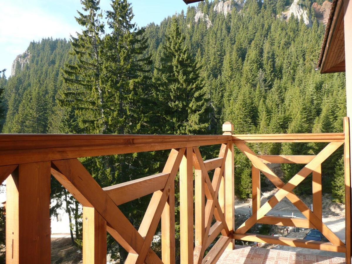 Aparthotel Pine Hills Pamporovo Exterior photo
