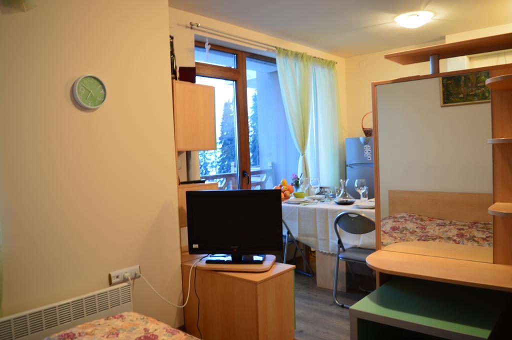 Aparthotel Pine Hills Pamporovo Exterior photo